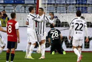  尤文租借小将麦肯尼爆发，帽子戏法横扫莱切  